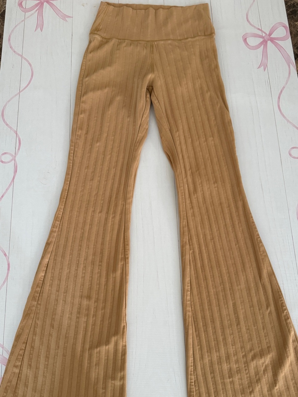 OFFLINE by Aerie OG Groove Ribbed Flare Leggings Size Medium